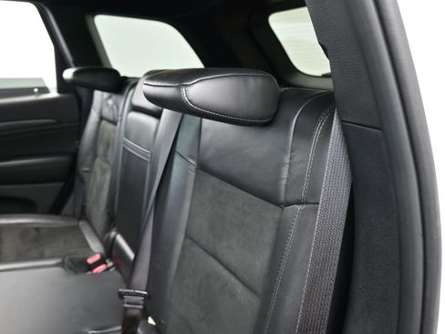 Used 2018 Jeep Grand Cherokee Altitude image 27
