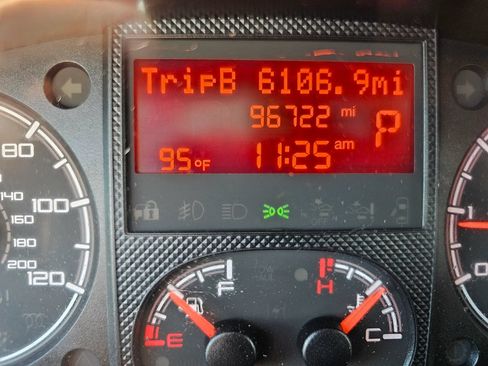 Used 2021 RAM ProMaster 1500 FWD image 12