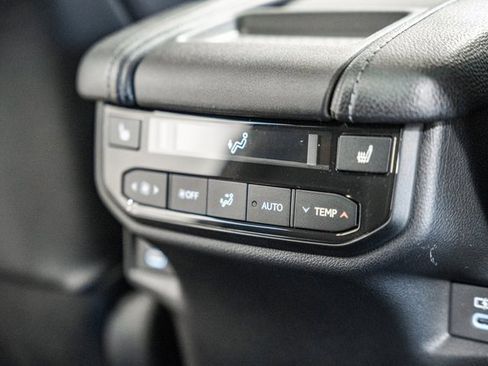 New 2026 Toyota Grand Highlander Limited image 37