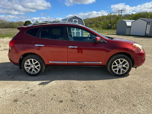 Used 2013 Nissan Rogue SL AWD/4WD image 5