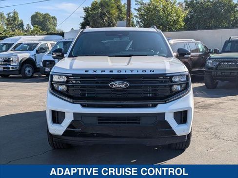 New 2025 Ford Expedition Platinum w/ Stealth Performance Package image 8