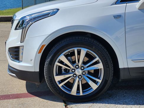 Used 2021 Cadillac XT5 Premium Luxury FWD image 27
