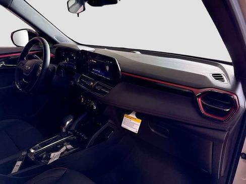 New 2026 Chevrolet TrailBlazer RS w/ Driver Confidence Package image 28
