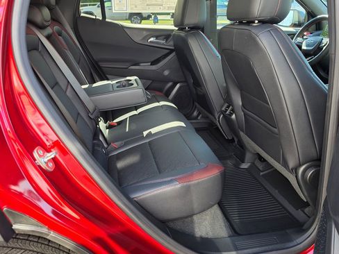 New 2026 Chevrolet Equinox RS w/ Safety and Technology Package AWD/4WD image 19