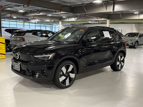 Certified 2023 Volvo XC40 Recharge Ultimate w/ Protection Package Premier AWD/4WD image 5