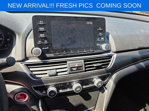 Used 2018 Honda Accord LX image 10