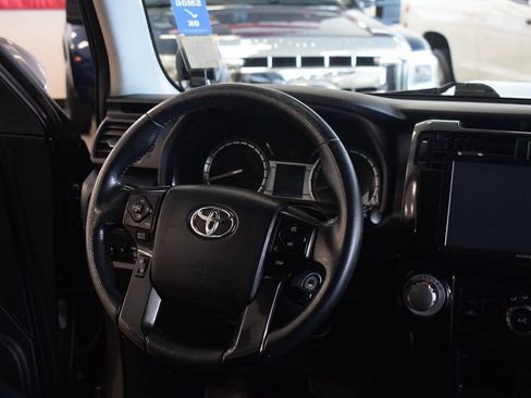 Used 2015 Toyota 4Runner Trail AWD/4WD image 50