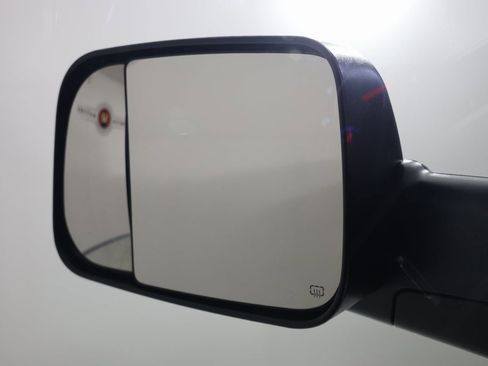 Used 2020 RAM 3500 Big Horn w/ Level 1 Equipment Group image 17