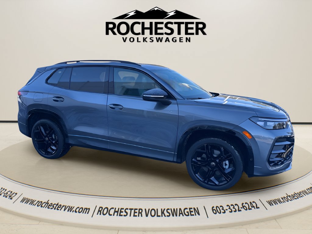 Used 2026 Volkswagen Tiguan SE R-Line AWD/4WD image 9