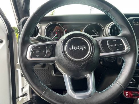 Used 2023 Jeep Wrangler Unlimited Rubicon 4xe AWD/4WD image 13