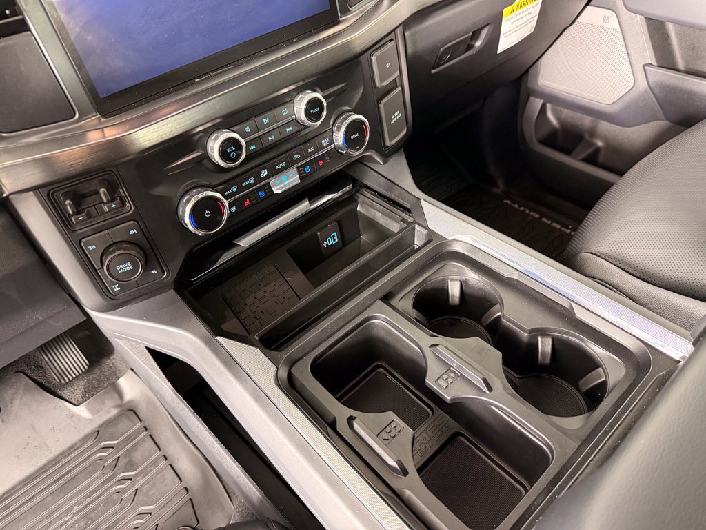 Certified 2024 Ford F250 Lariat w/ Black Appearance Package AWD/4WD image 4
