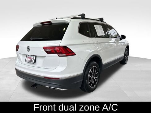 Used 2021 Volkswagen Tiguan SE image 3