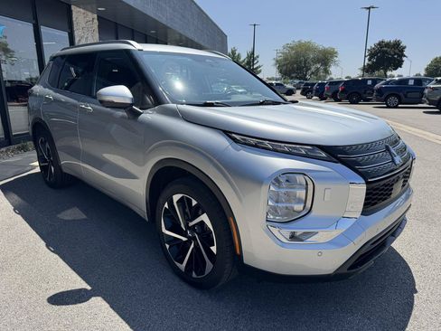 Used 2022 Mitsubishi Outlander SEL AWD/4WD image 10