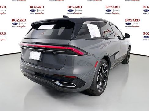 Used 2025 Lincoln Nautilus Black Label AWD/4WD image 8