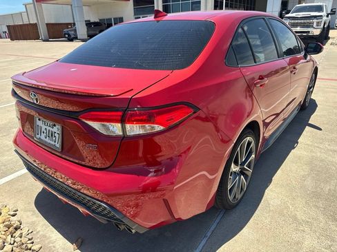 Used 2020 Toyota Corolla SE w/ SE Premium Package FWD image 6
