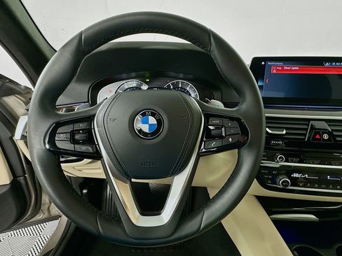 Used 2017 BMW 530i image 11