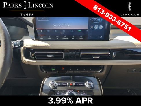 Certified 2023 Lincoln Nautilus FWD w/ Premium Package image 19