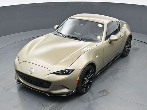 Used 2024 MAZDA MX-5 Miata RF Grand Touring w/ Appearance Package image 33