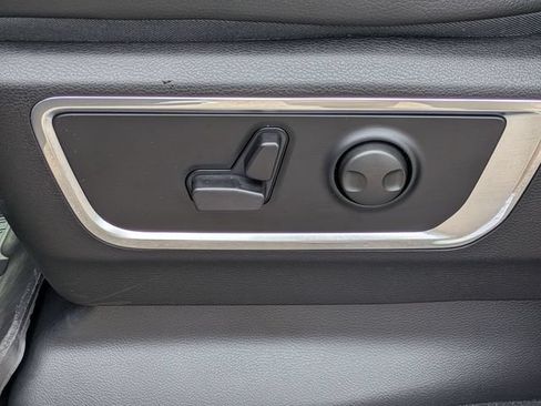 Used 2025 RAM 1500 Laramie w/ Night Edition AWD/4WD image 19