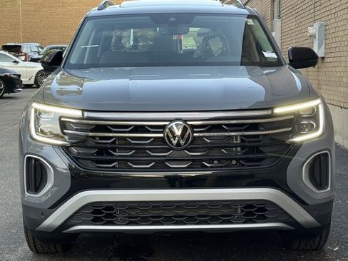 New 2026 Volkswagen Atlas Peak Edition AWD/4WD image 27