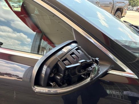 Used 2012 Jaguar XF Portfolio RWD image 17