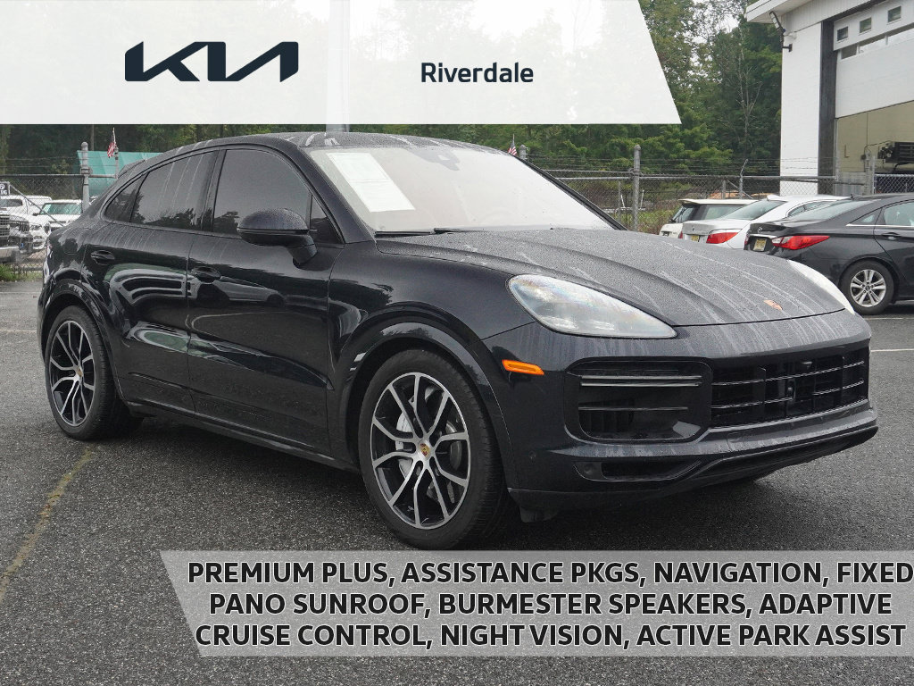 Used 2022 Porsche Cayenne Turbo AWD/4WD image 1