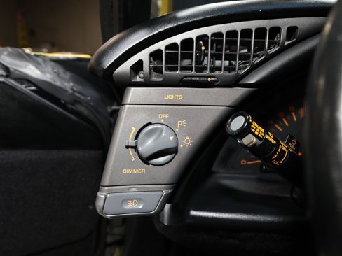 Used 1990 Chevrolet Corvette ZR-1 RWD image 56