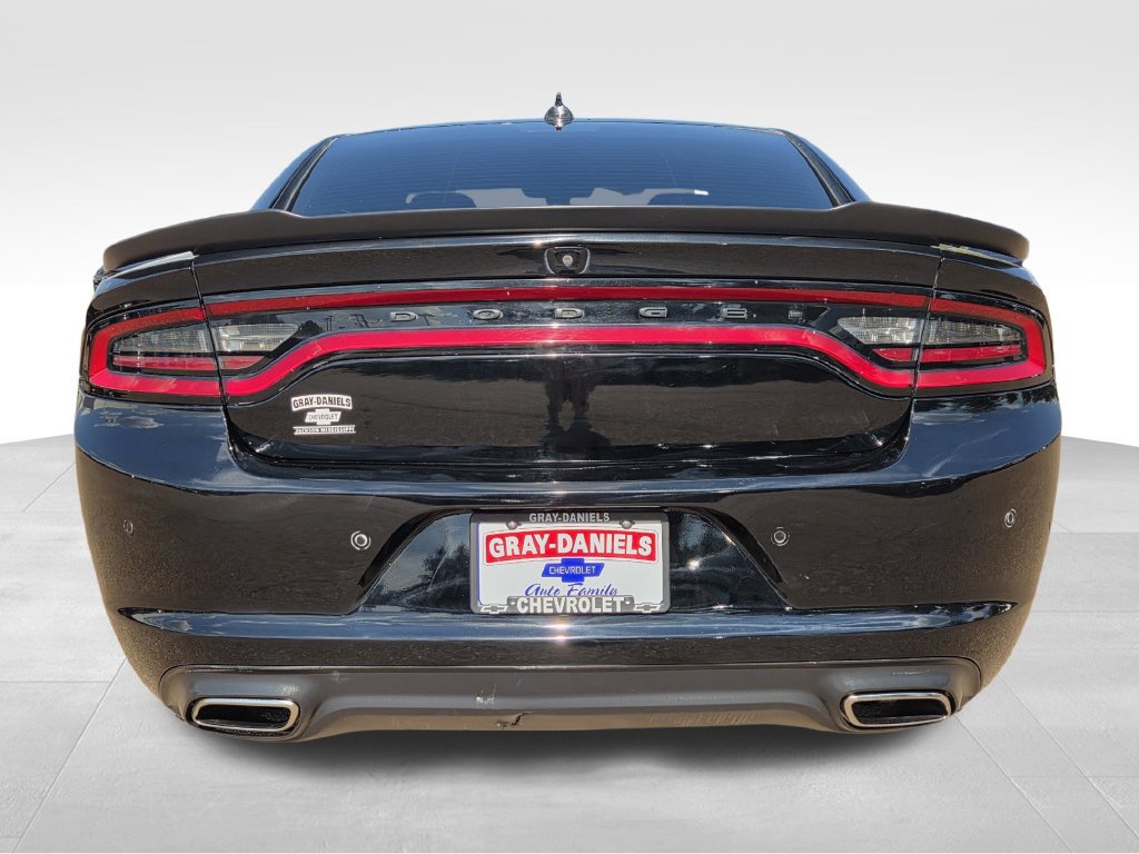 Used 2023 Dodge Charger SXT w/ Blacktop Package RWD image 7