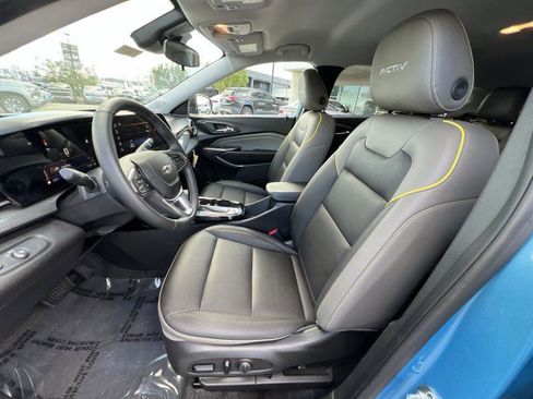 Used 2025 Chevrolet Trax ACTIV w/ Driver Confidence Package image 18
