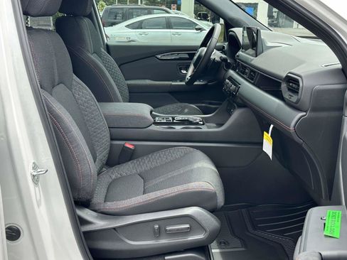 New 2026 Honda Pilot Sport image 6