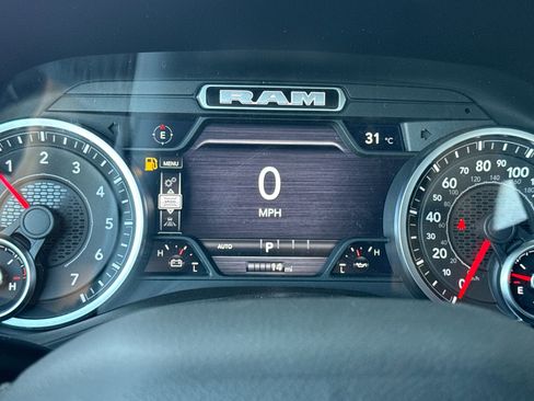 New 2026 RAM 1500 Laramie AWD/4WD image 23