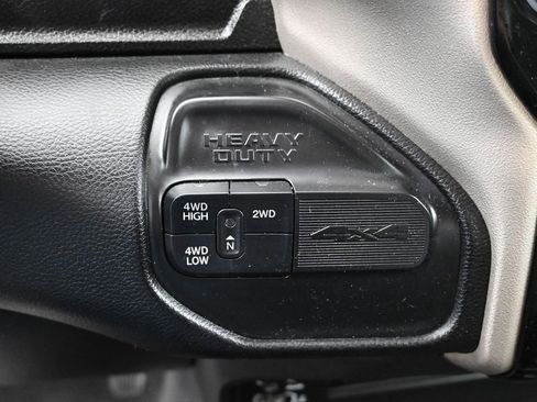 Used 2024 RAM 2500 Laramie AWD/4WD image 17
