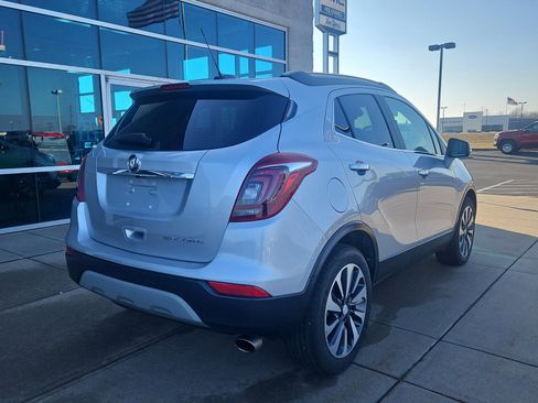 Used 2019 Buick Encore Essence image 4