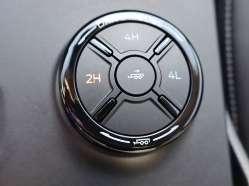 Used 2024 Ford Ranger Lariat w/ FX4 Off-Road Package image 26