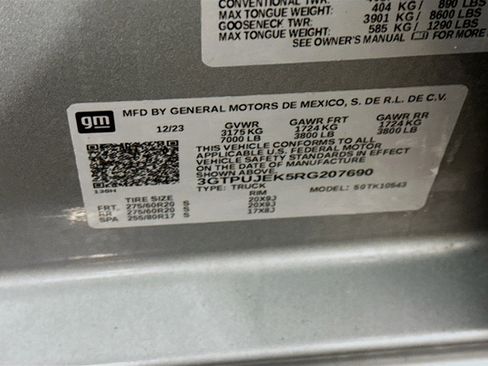 Used 2024 GMC Sierra 1500 Elevation image 12