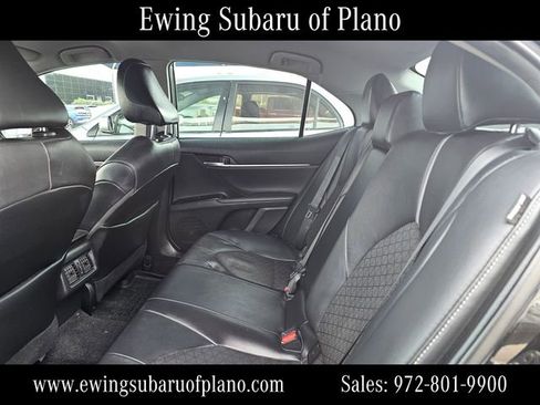 Used 2020 Toyota Camry XSE image 8