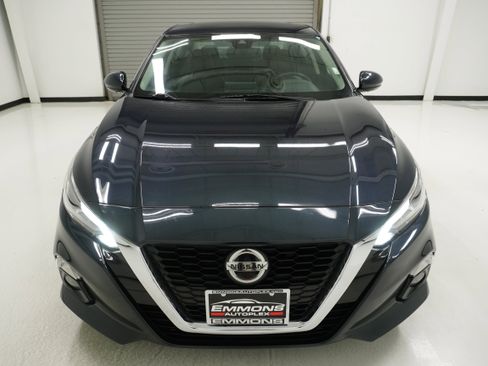 Used 2020 Nissan Altima 2.5 SL image 2