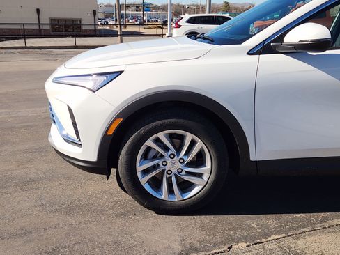 New 2026 Buick Envista Preferred w/ Convenience I Package image 9