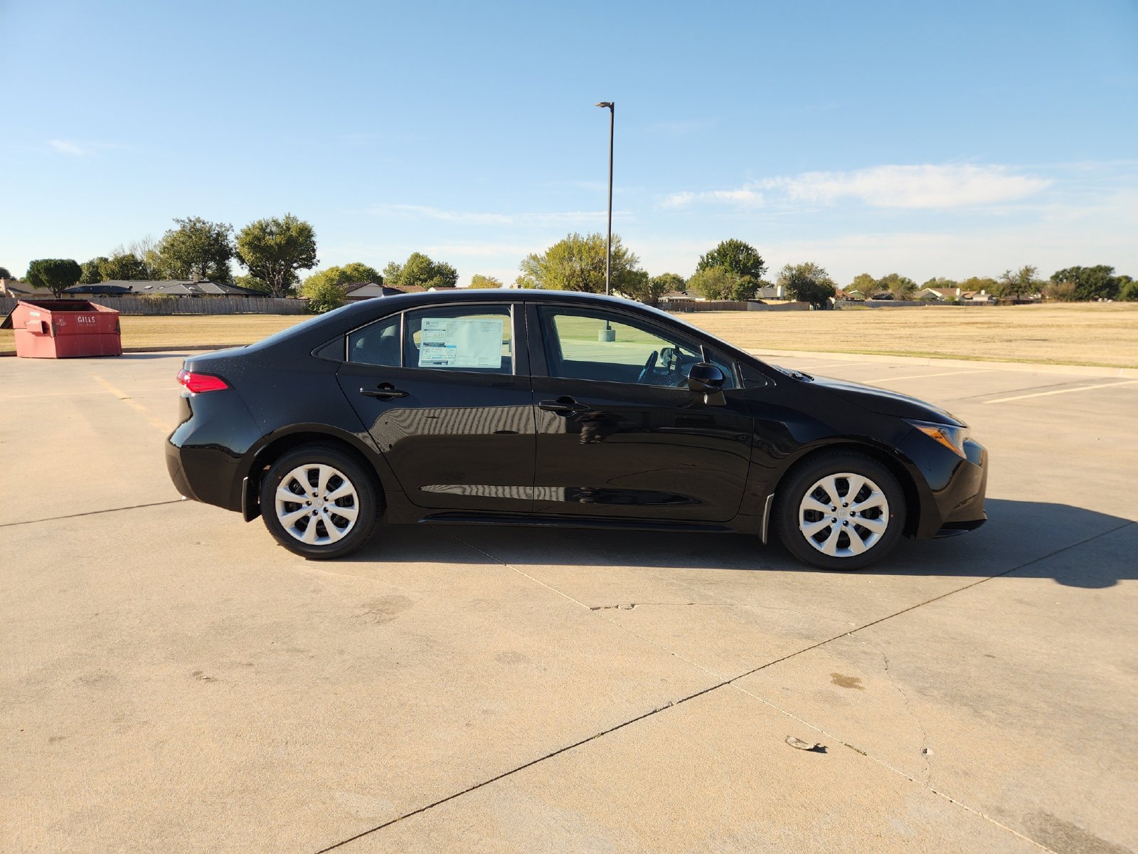 New 2027 Toyota Corolla LE FWD image 7