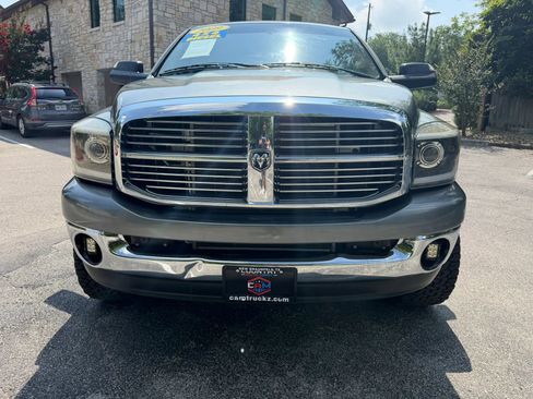 Used 2009 Dodge Ram 2500 Truck SLT w/ Trailer Tow Group AWD/4WD image 2
