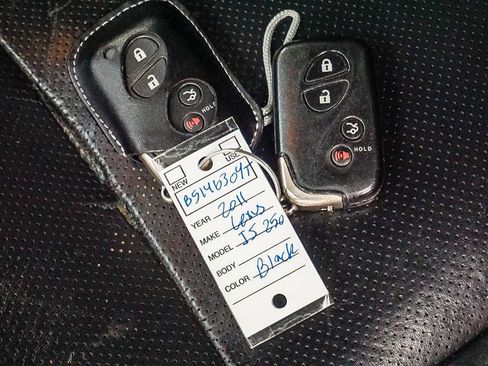 Used 2011 Lexus IS 250 image 22