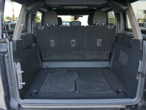 Used 2025 Ford Bronco Big Bend image 24