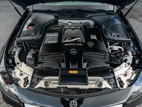 Used 2019 Mercedes-Benz E 63 AMG S image 35