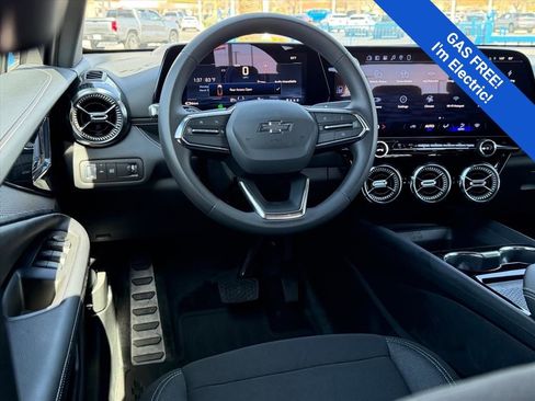 New 2026 Chevrolet Blazer EV LT w/ Midnight/Sport Edition FWD image 7