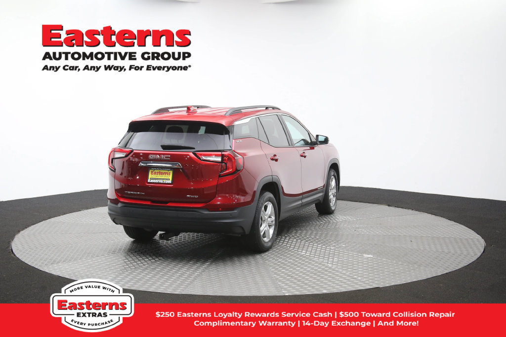 Used 2023 GMC Terrain SLE w/ Driver Convenience Package AWD/4WD image 46