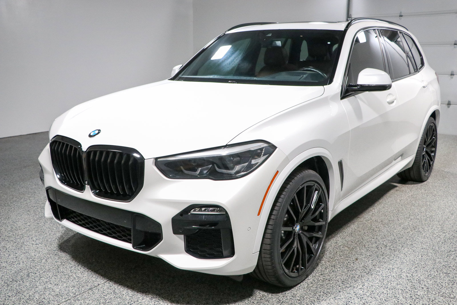 Used 2020 BMW X5 sDrive40i w/ M Sport Package RWD image 32