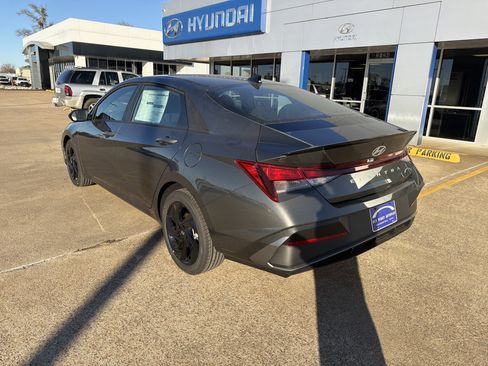 New 2026 Hyundai Elantra Sport image 4