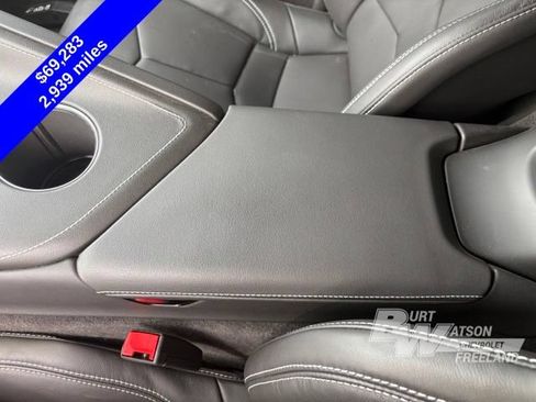 Used 2026 Chevrolet Corvette Stingray Coupe w/ Battery Protection Package RWD image 22