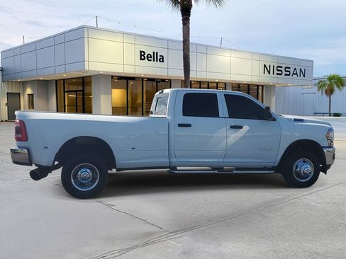 Used 2022 RAM 3500 Tradesman AWD/4WD image 7