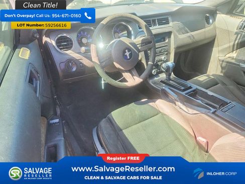 Used 2010 Ford Mustang Coupe RWD image 11